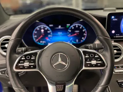 2023 مرسيدس - بنز جي إل سي 300 كوبيه