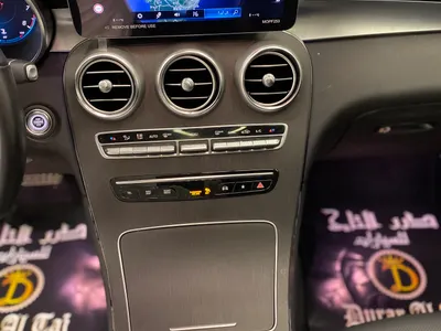 2023 مرسيدس - بنز جي إل سي 300 كوبيه