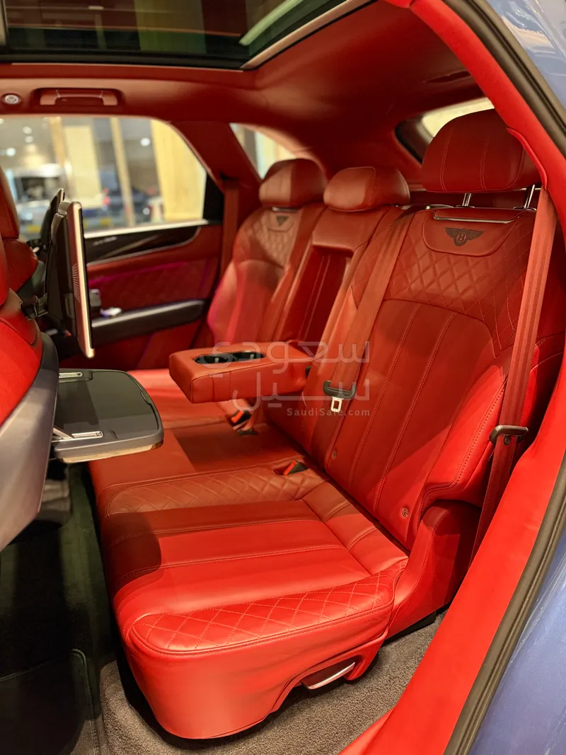 2018 بنتلي بنتايجا