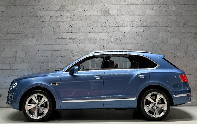 2018 بنتلي بنتايجا