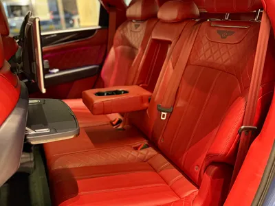 2018 بنتلي بنتايجا