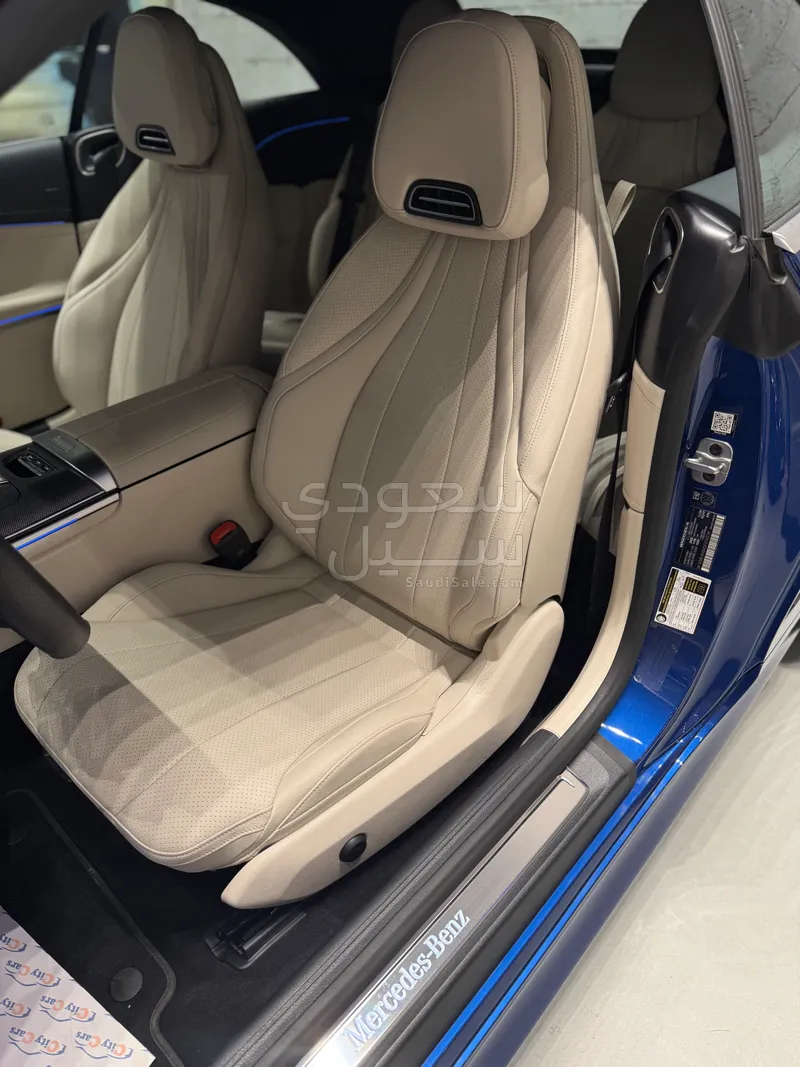 2025 مرسيدس - بنز سي إل إي 300