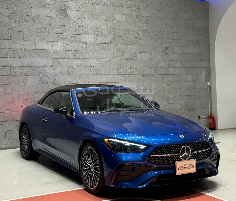 2025 مرسيدس - بنز سي إل إي 300