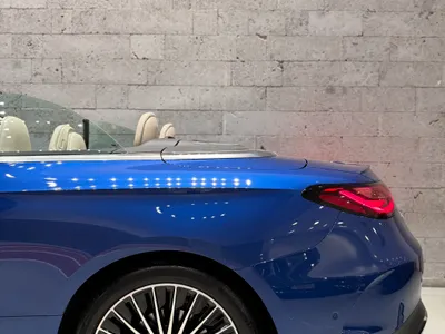 2025 مرسيدس - بنز سي إل إي 300