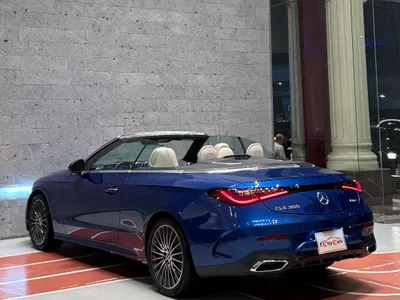 2025 مرسيدس - بنز سي إل إي 300