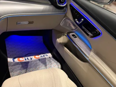 2025 مرسيدس - بنز سي إل إي 300