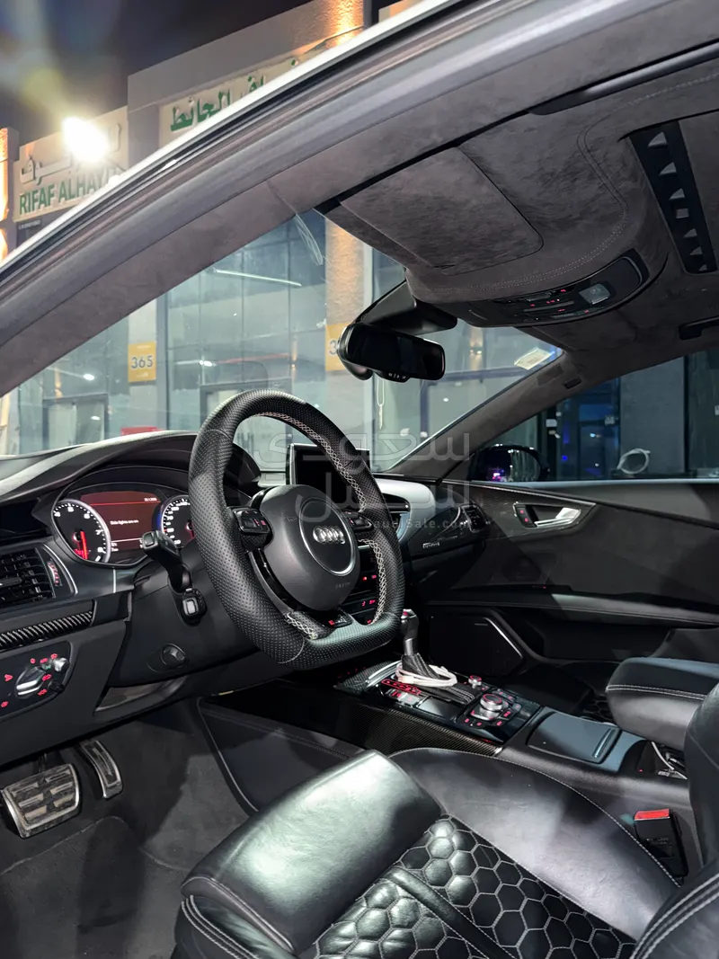 2016 اودي ار اس 7