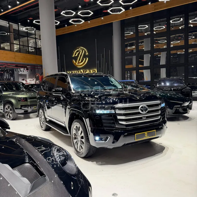 2023 تويوتا لاند كروزر جي اكس ار4