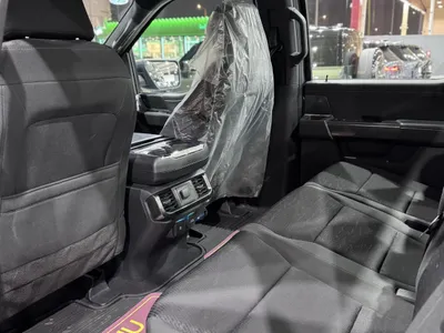 2023 فورد اف 150 اكس ال تي