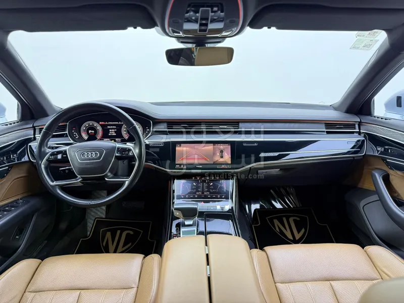 2019 اودي اي 8 ال 55تي اف اس أي