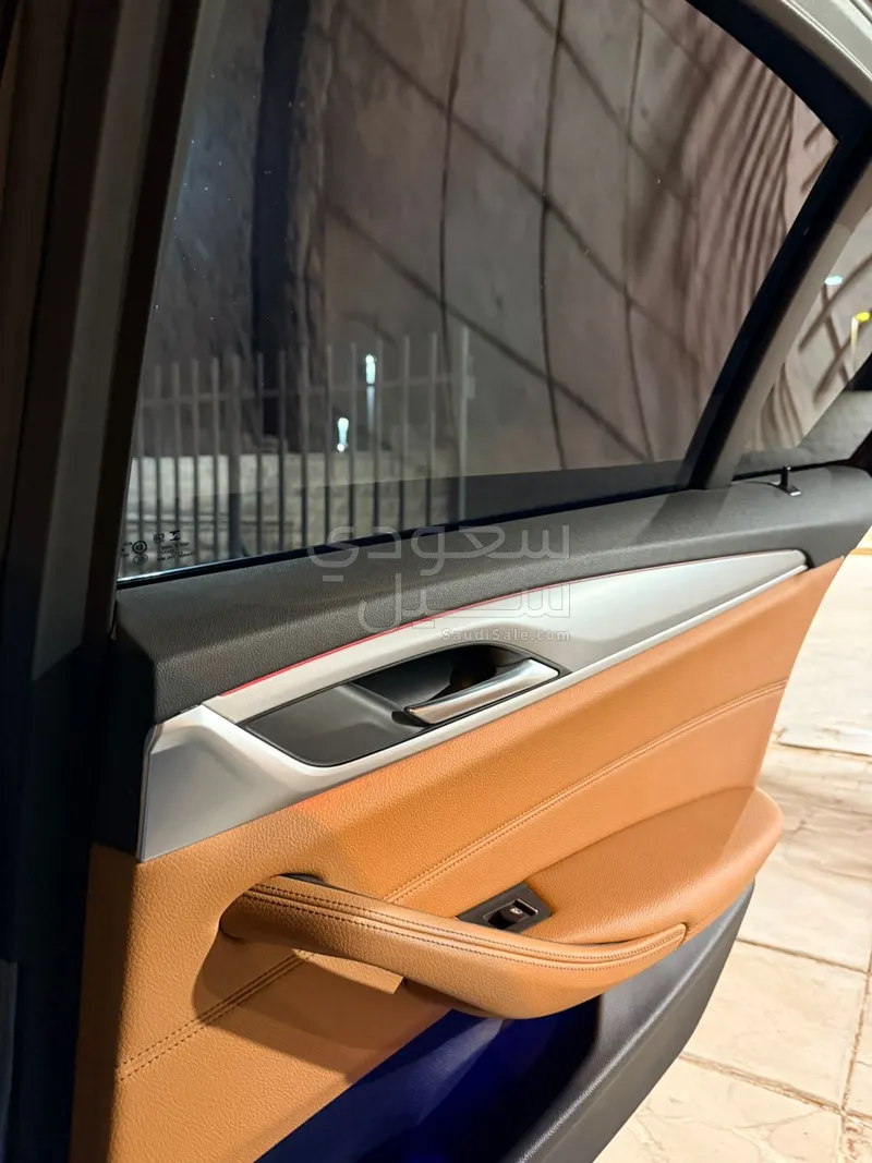 2023 بي ام دبليو الفئة الخامسة 520 أي