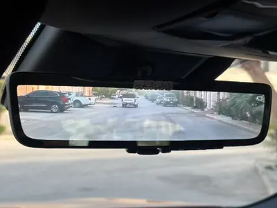 2023 لكزس أر إكس 350