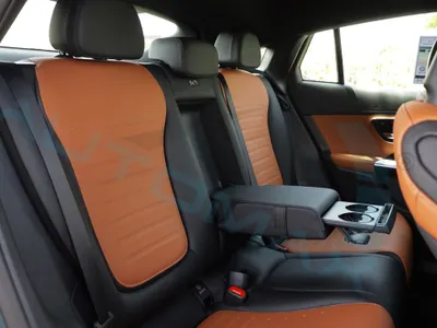 2026 مرسيدس - بنز جي إل سي 200 اي ام جي