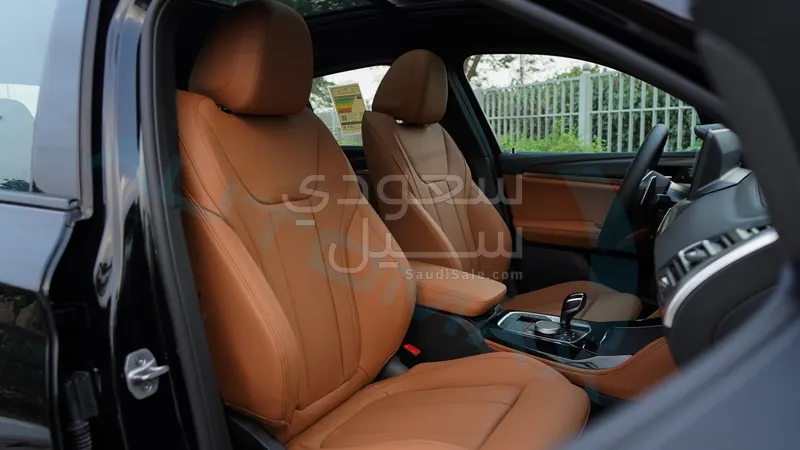 2025 بي ام دبليو الفئة اكس 4 ام كت