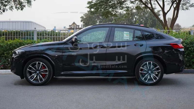 2025 بي ام دبليو الفئة اكس 4 ام كت