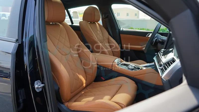 2026 بي ام دبليو الفئة اكس 6 إم كت