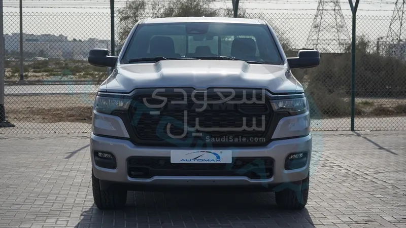 2025 دودج رام 1500 بيج هورن