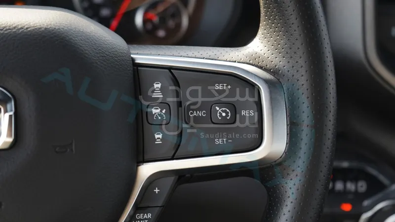 2025 دودج رام 1500 بيج هورن