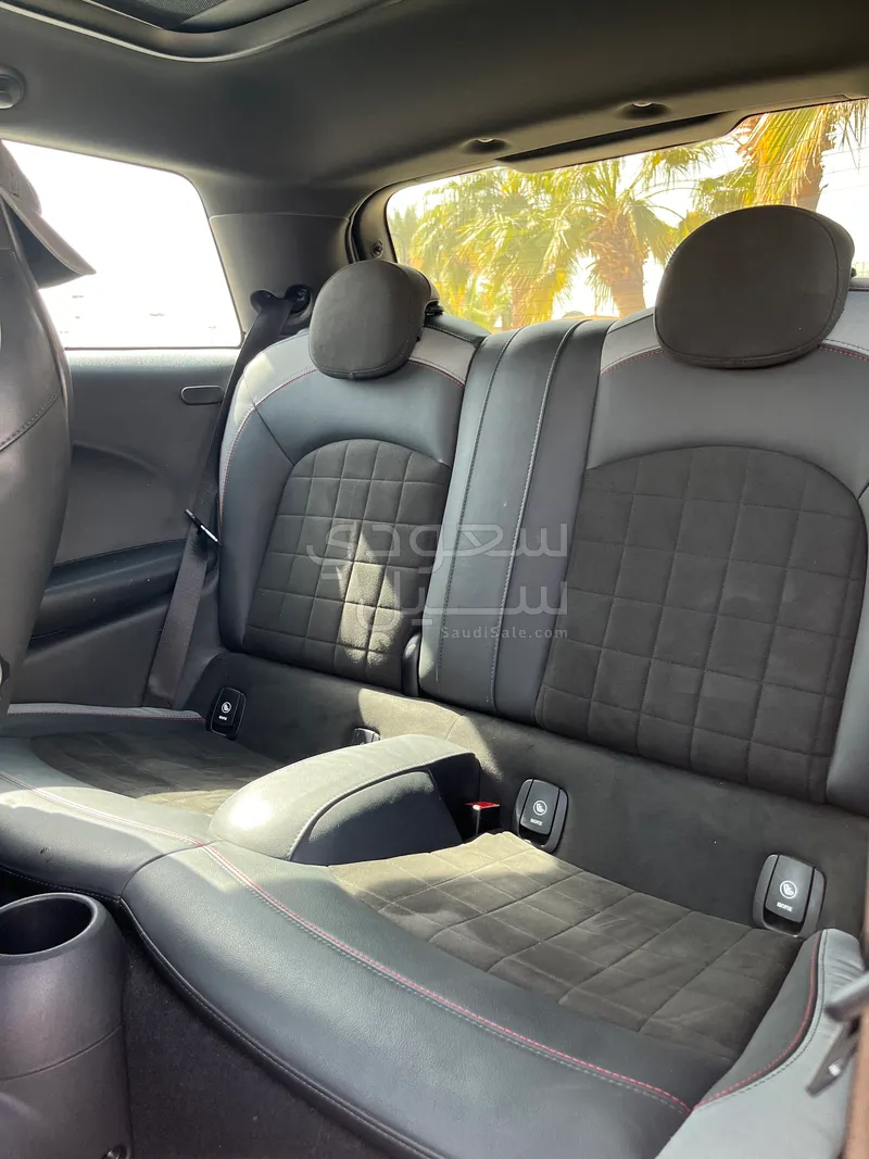 2021 ميني كوبر جون كوبر وركس