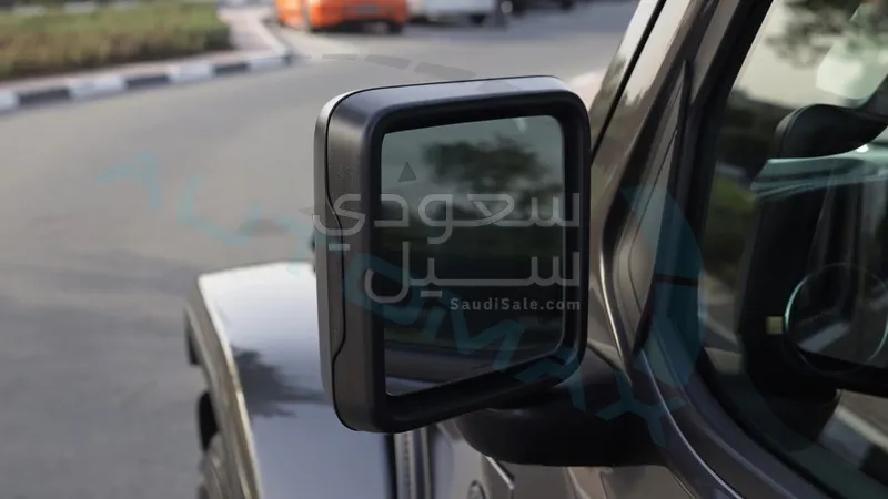 2025 جييب رانجلر صحارى