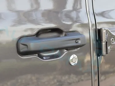 2025 جييب رانجلر صحارى