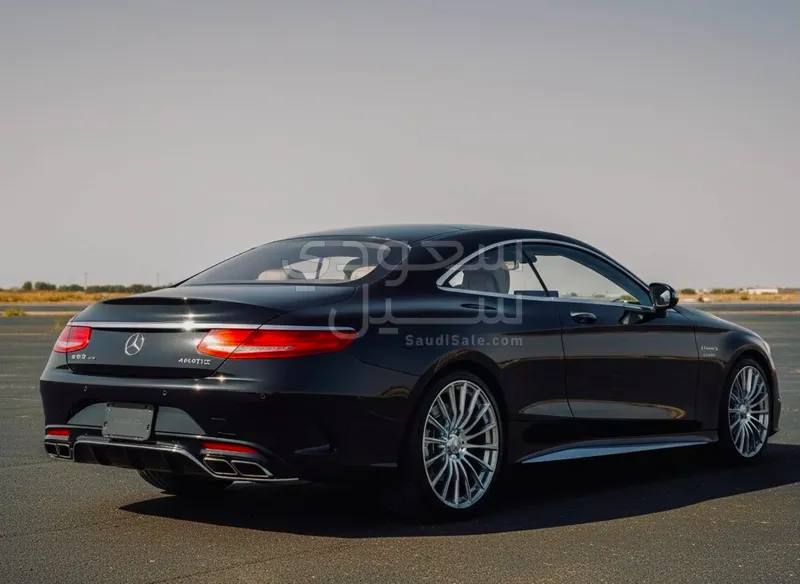 2015 Mercedes-Benz S 63 Coupe