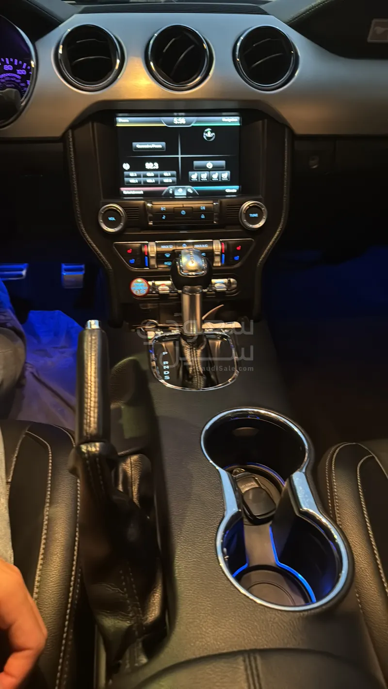 2015 فورد موستانغ ايكو بوست بريميوم