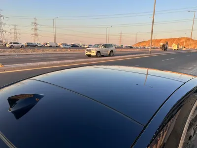 2022 لكزس إي إس 350