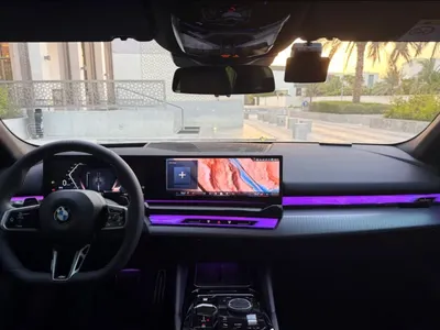 2025 بي ام دبليو الفئة الخامسة 520 أي إم كت