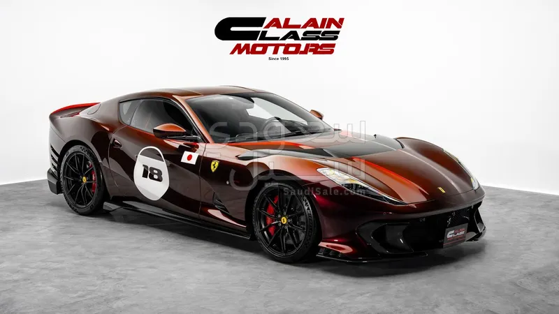 2023 فيراري 812 كومبتيزيوني