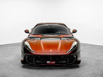 2023 فيراري 812 كومبتيزيوني