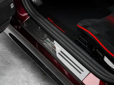 2023 فيراري 812 كومبتيزيوني