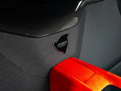 2023 فيراري 812 كومبتيزيوني