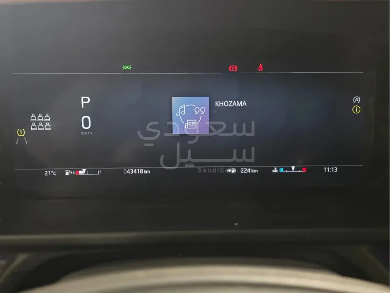 2025 لاند روفر ديفيندر اس اي