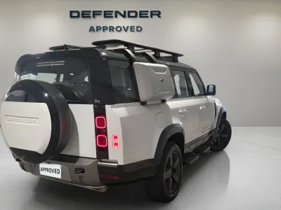 2025 لاند روفر ديفيندر اس اي