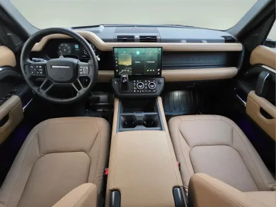 2026 لاند روفر ديفيندر اتش اس اي