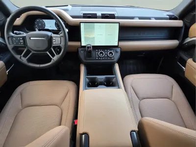 2026 لاند روفر ديفيندر اتش اس اي