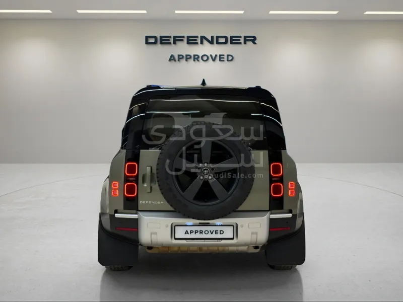 2024 لاند روفر ديفيندر اس اي