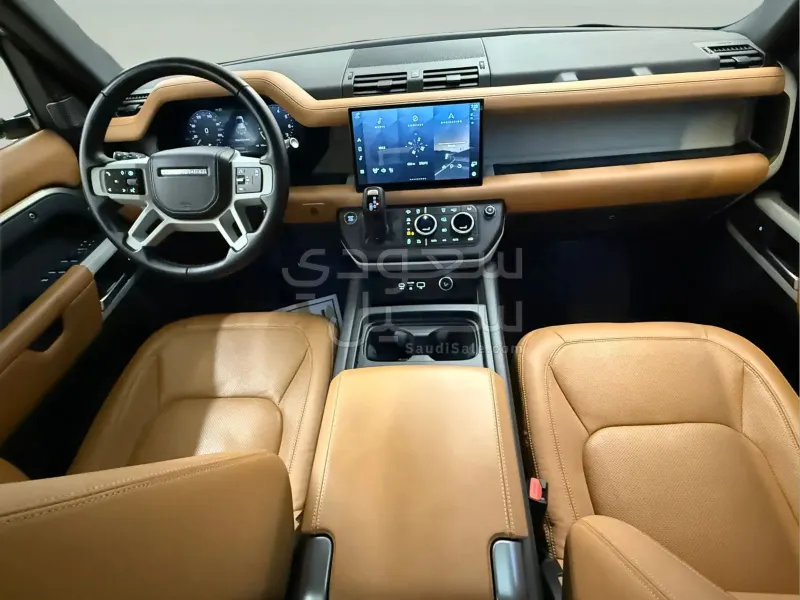 2024 لاند روفر ديفيندر اس اي