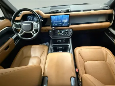 2024 لاند روفر ديفيندر اس اي