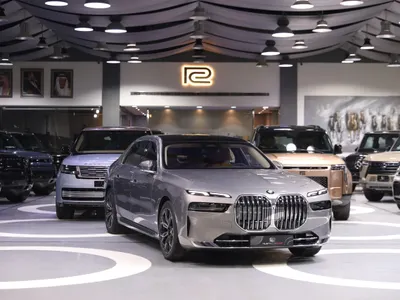 2026 بي ام دبليو الفئة السابعة 735أي