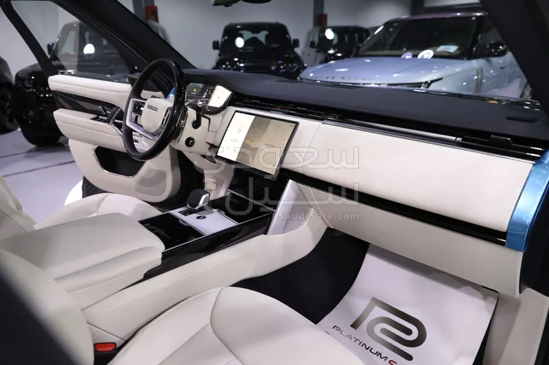 2026 لاند روفر رينج روفر اتش اس اي