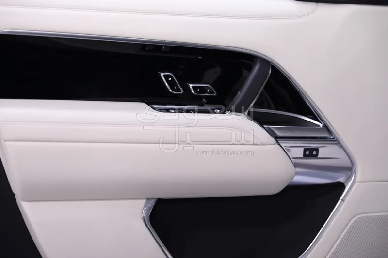 2026 لاند روفر رينج روفر اتش اس اي