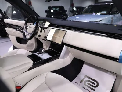 2026 لاند روفر رينج روفر اتش اس اي