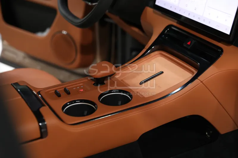 2026 روكس 01 أدماس