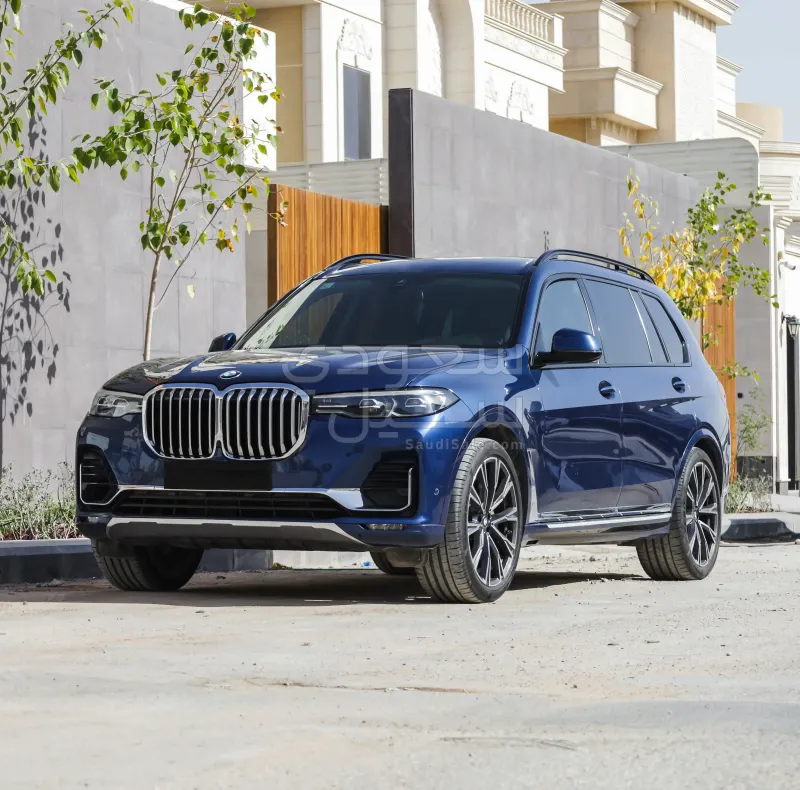 2020 بي ام دبليو الفئة اكس 7