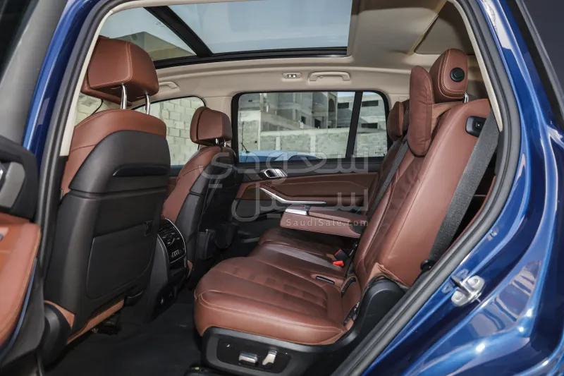 2020 بي ام دبليو الفئة اكس 7