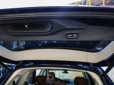 2020 بي ام دبليو الفئة اكس 7