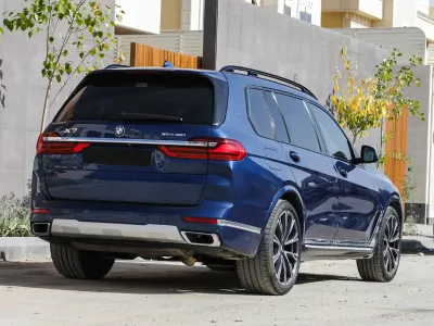 2020 بي ام دبليو الفئة اكس 7