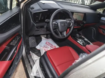 2026 لكزس إن إكس 350